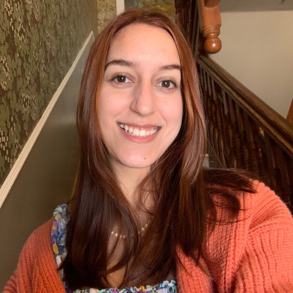 Meet your Posher, Vanessa - Picture 2 of 8